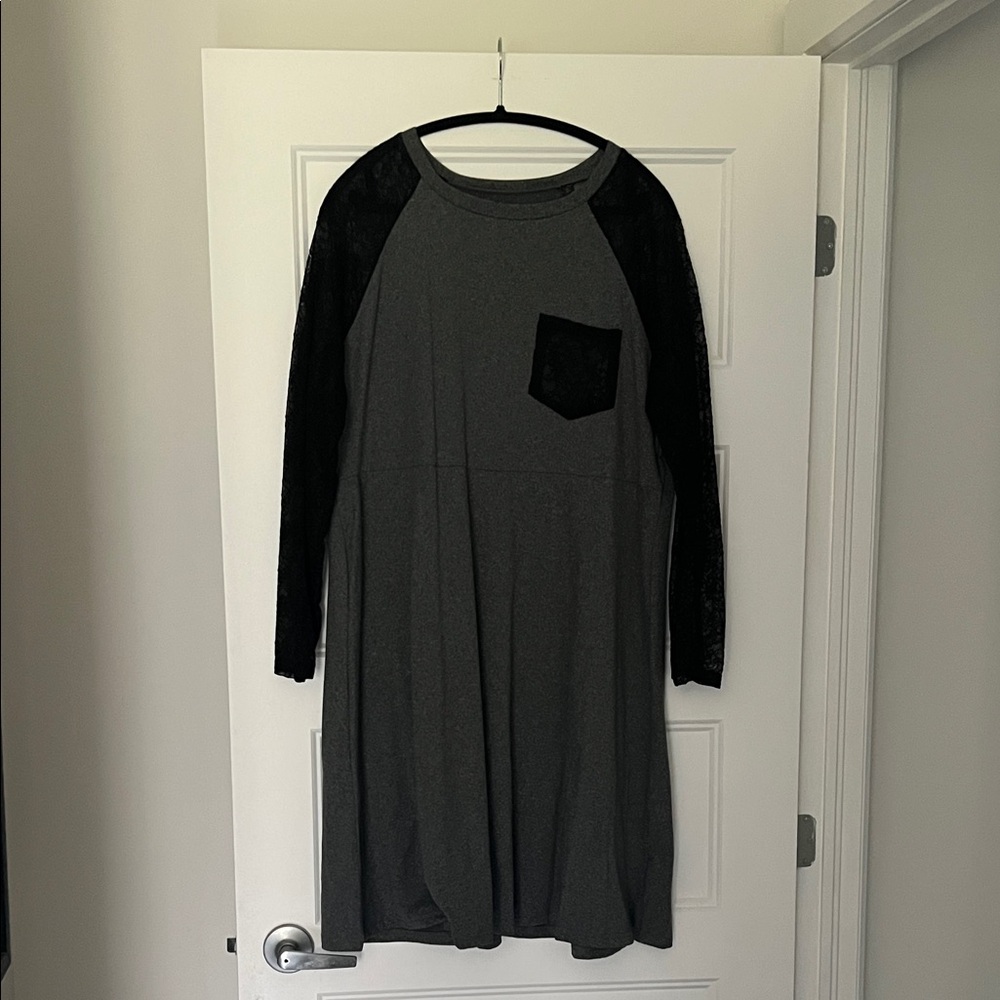 SHEIN Black and Dark Gray Raglan Mini Dress with Chest Pocket